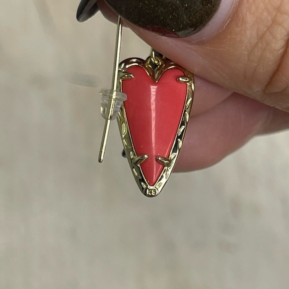 Kendra Scott Aria Drop Heart Earrings Gold with Coral Stone - Picture 3 of 4